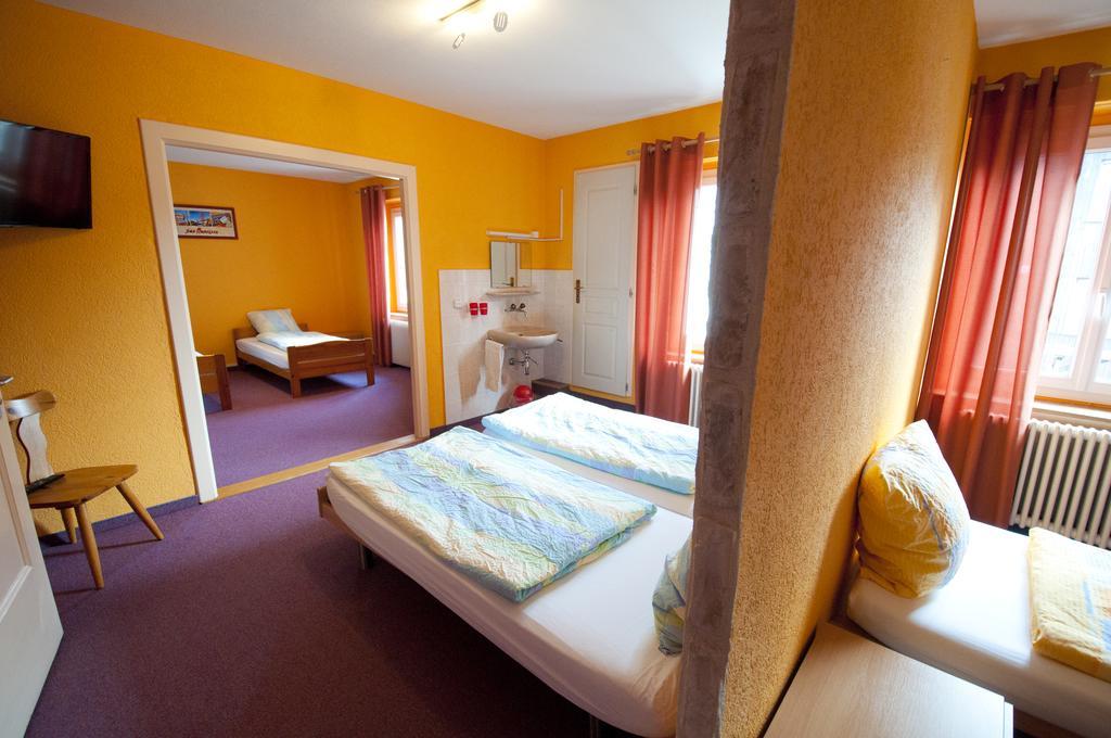 Hôtel Bellavista Bellevue Saignelégier Buitenkant foto